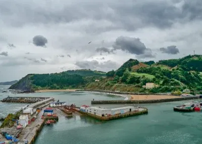 installations du port de Berméo