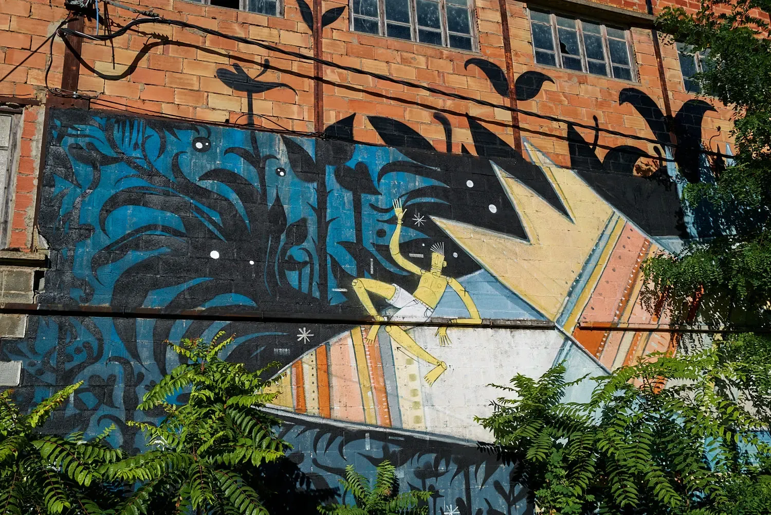 Détail de la fresque réalisée par Adec & Nhobi Place du Souvenir